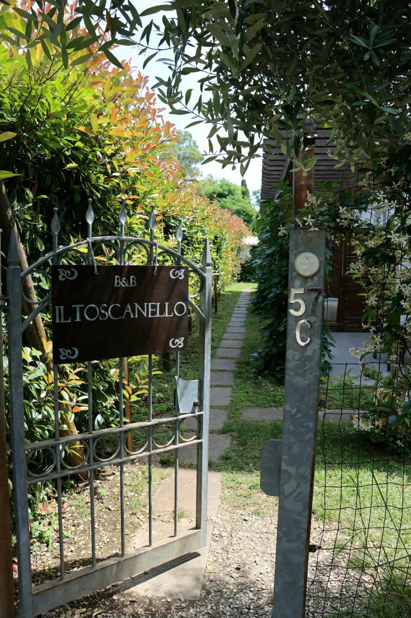 Il Toscanello Camaiore Bagian luar foto